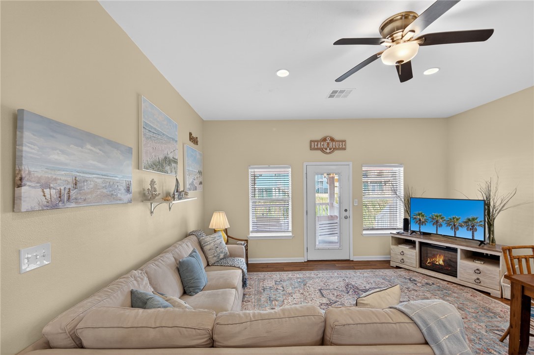 162 La Concha Blvd 39 Property Photo 15