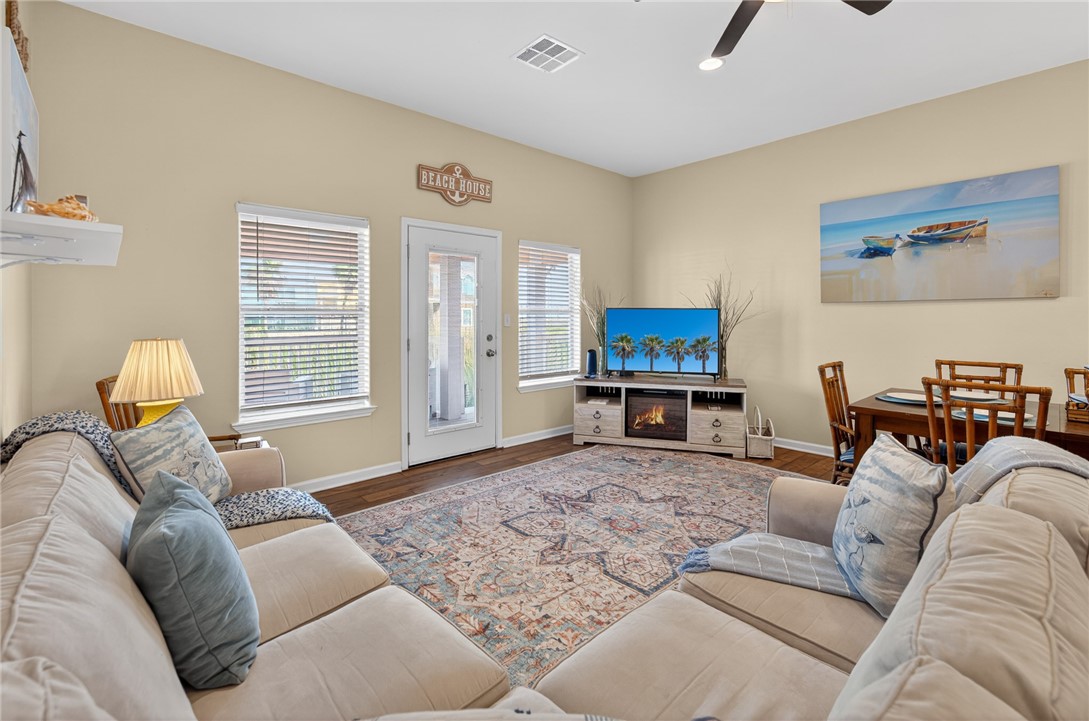 162 La Concha Blvd 39 Property Photo 17