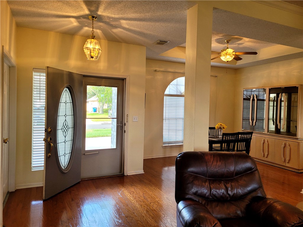 4914 Kerrville Dr Property Photo 10