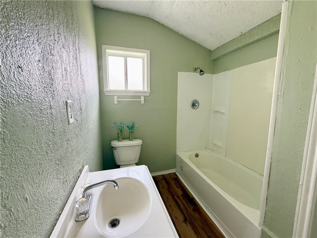 4129 Barrera Dr Property Photo 11