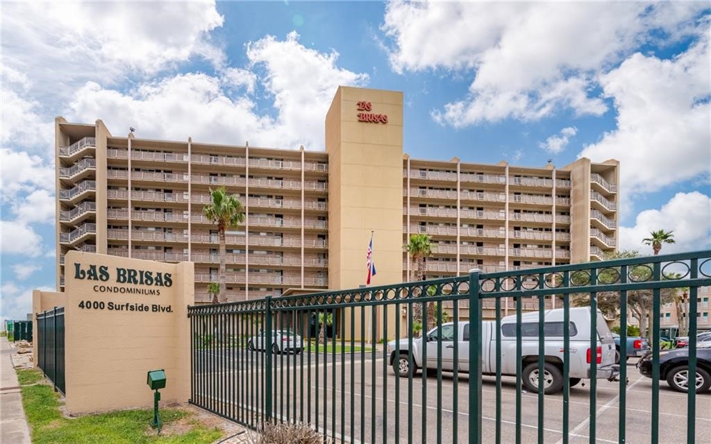 4000 Surfside Blvd 206 Property Photo 29