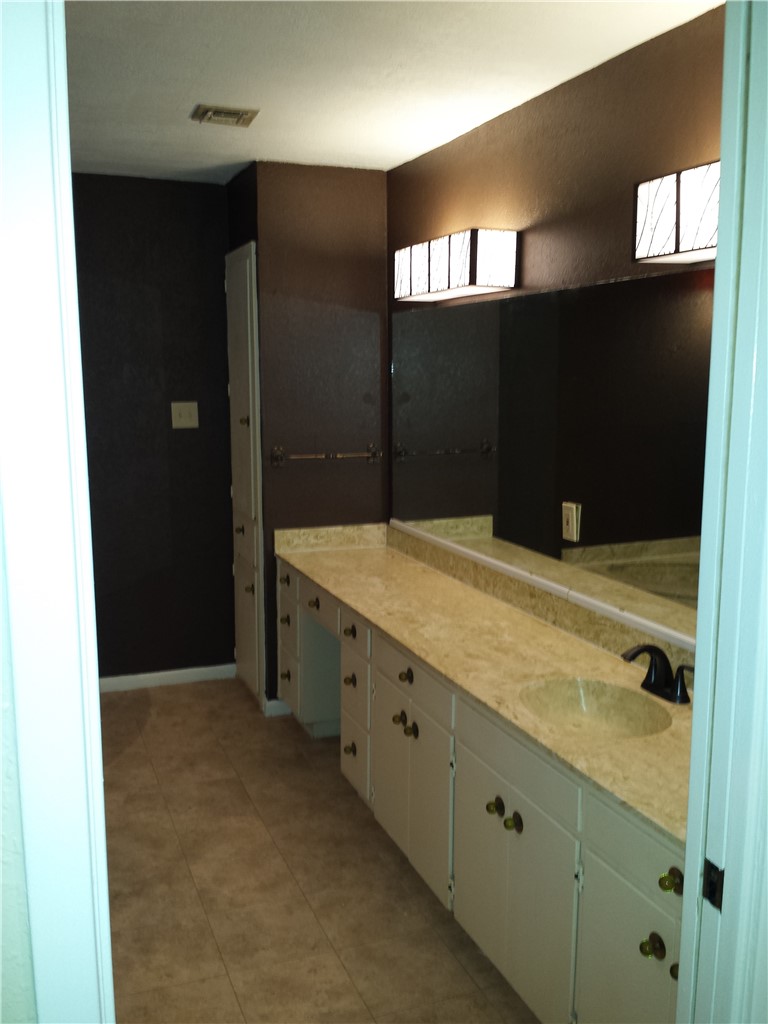 4809 Goldeneye Dr Property Photo 27