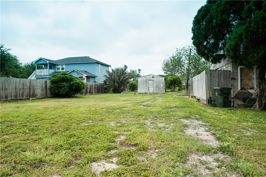 2621 Johanna St Property Photo 2
