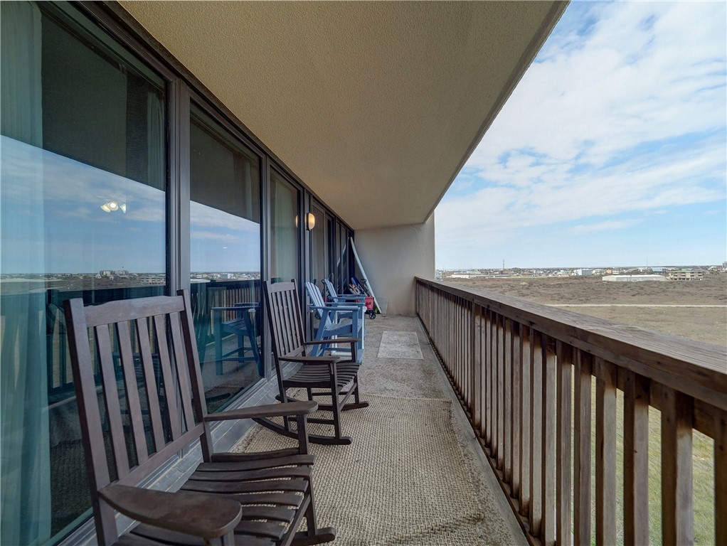 1000 Lantana Dr 605 Property Photo 19