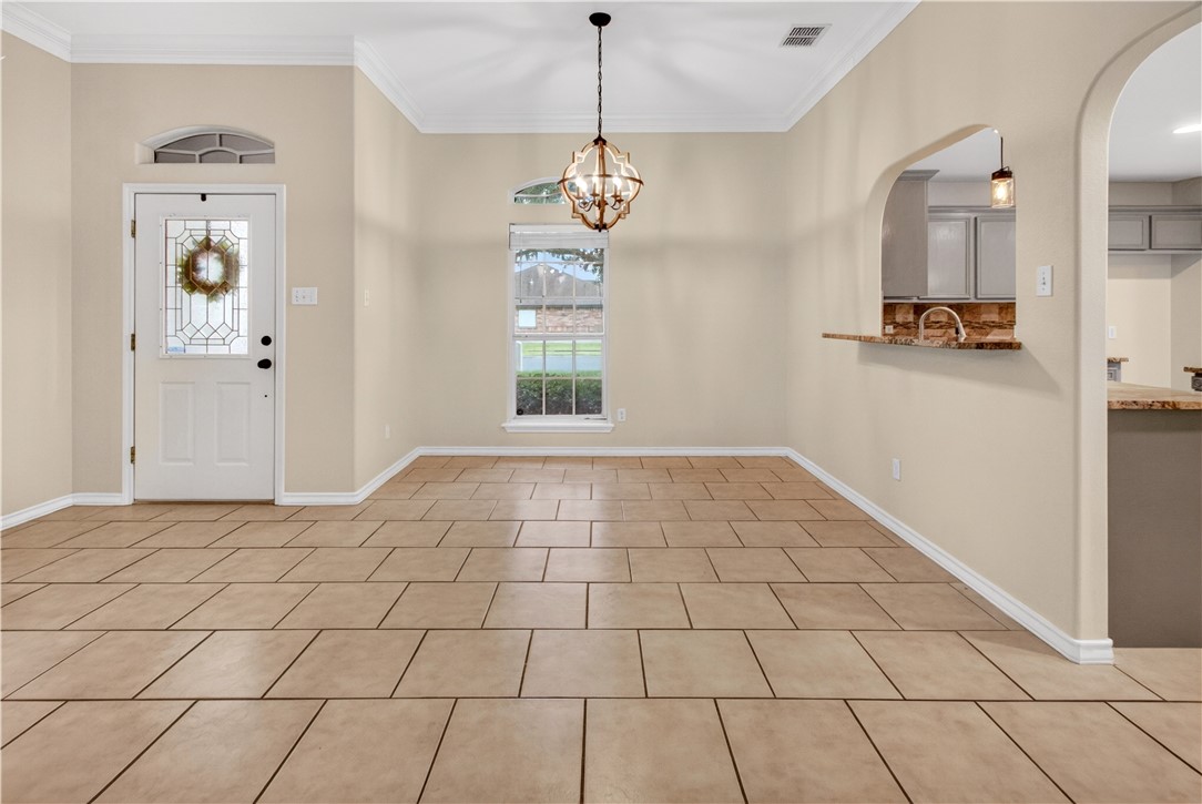 3125 Bourgogre Dr Property Photo 4