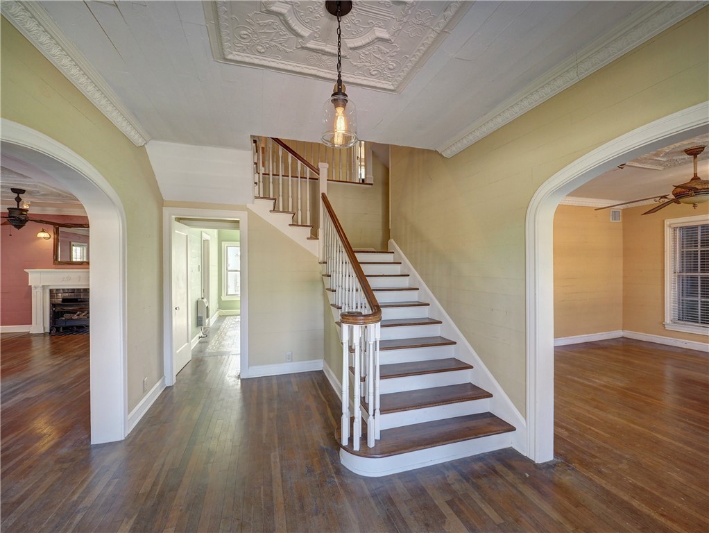201 Del Mar Blvd Property Photo 4