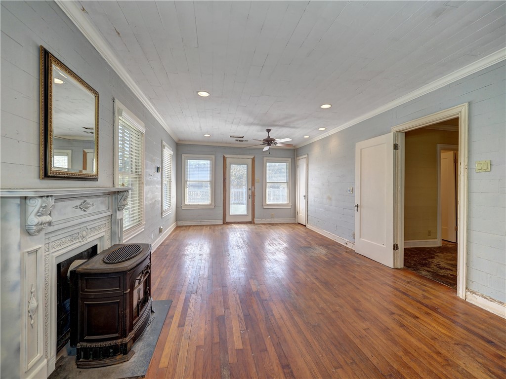 201 Del Mar Blvd Property Photo 24