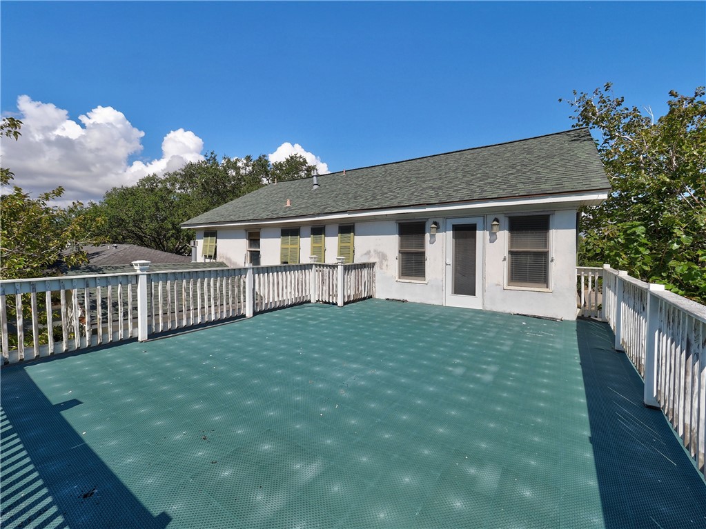 201 Del Mar Blvd Property Photo 28