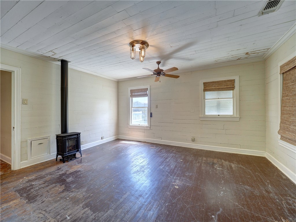 201 Del Mar Blvd Property Photo 34