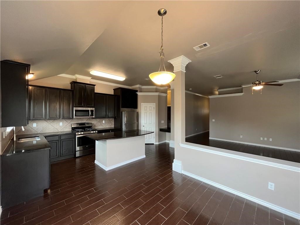 7305 Kolda Dr Property Photo 3