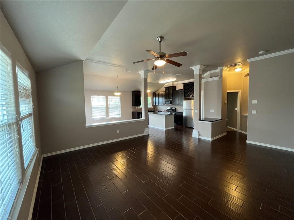7305 Kolda Dr Property Photo 7