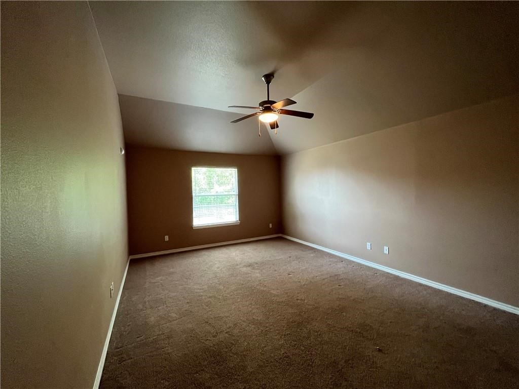 7305 Kolda Dr Property Photo 11