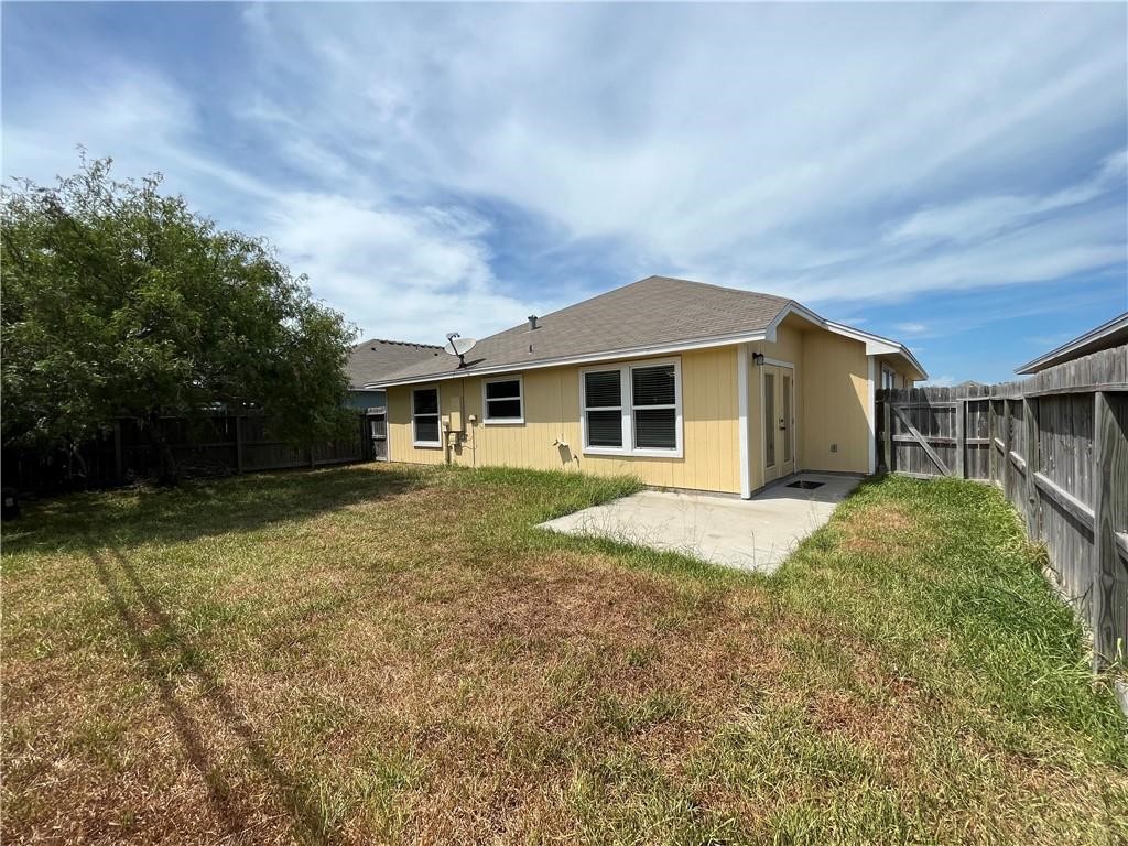 7305 Kolda Dr Property Photo 21