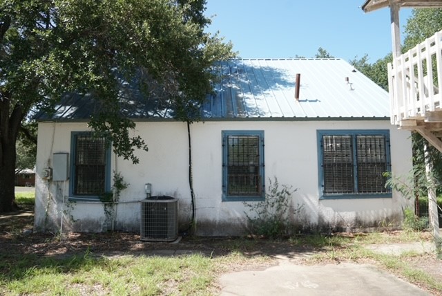 701 N Gudron Ave Property Photo 21