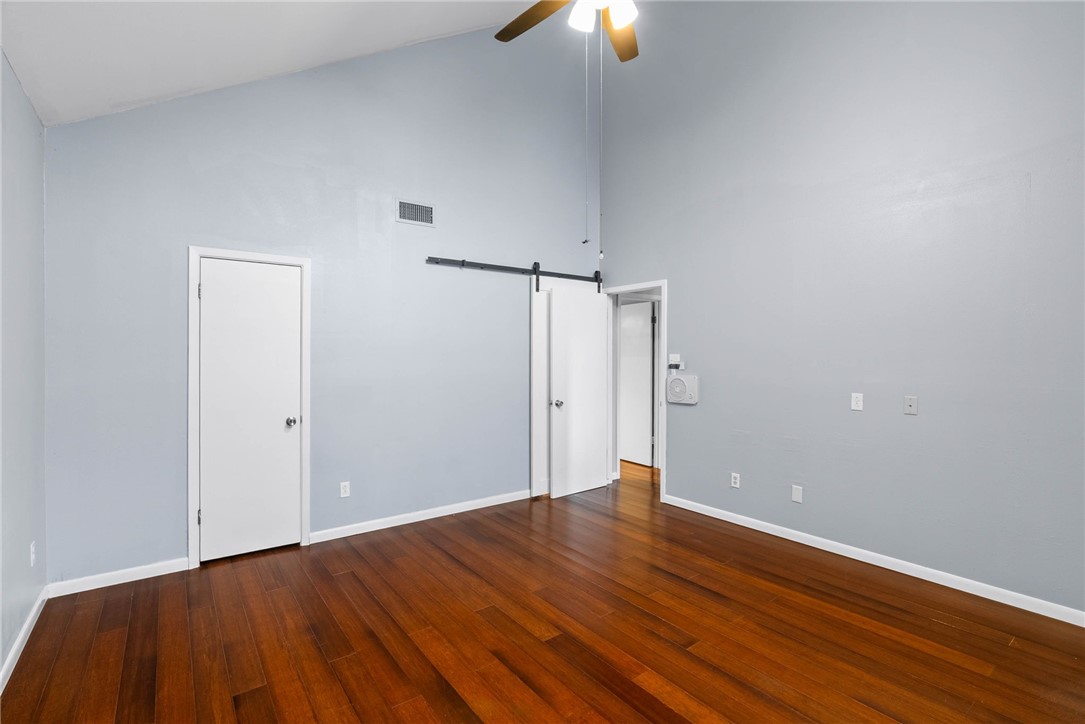 354 Claremore St Property Photo 14