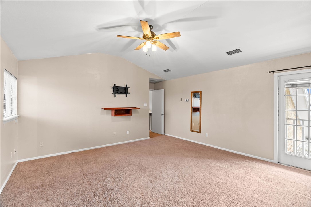 354 Claremore St Property Photo 23