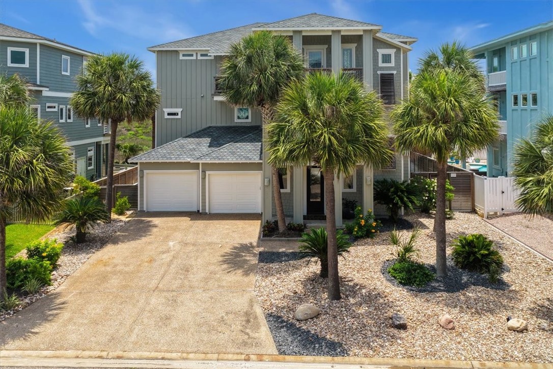 822 Oceanside Property Photo 1