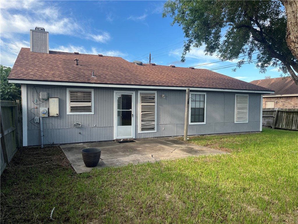 5409 Crossridge Dr Property Photo 2