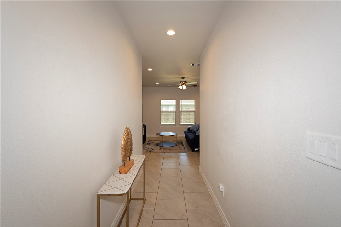 7722 Lariat Toss Dr Property Photo 5