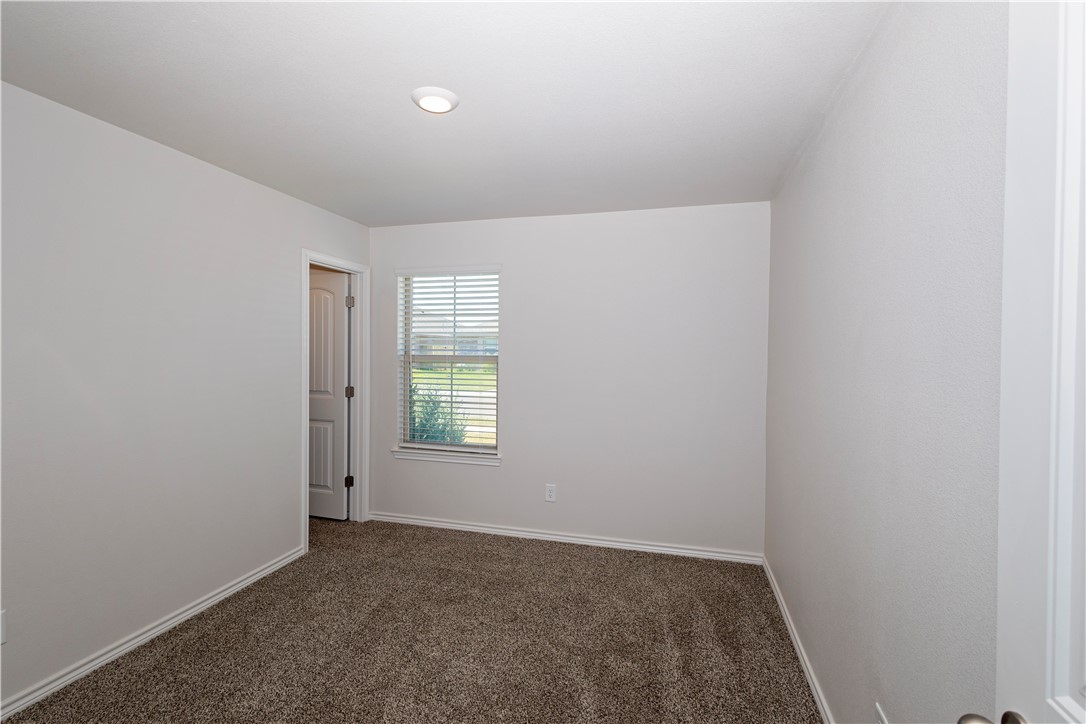 7722 Lariat Toss Dr Property Photo 6