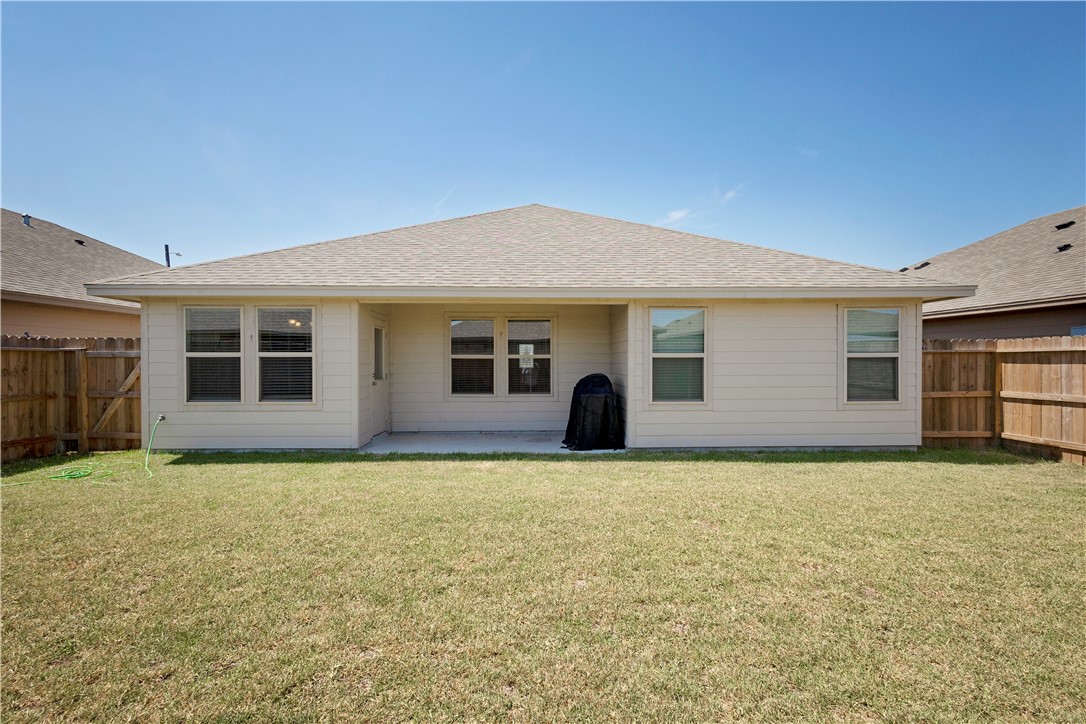 7722 Lariat Toss Dr Property Photo 20