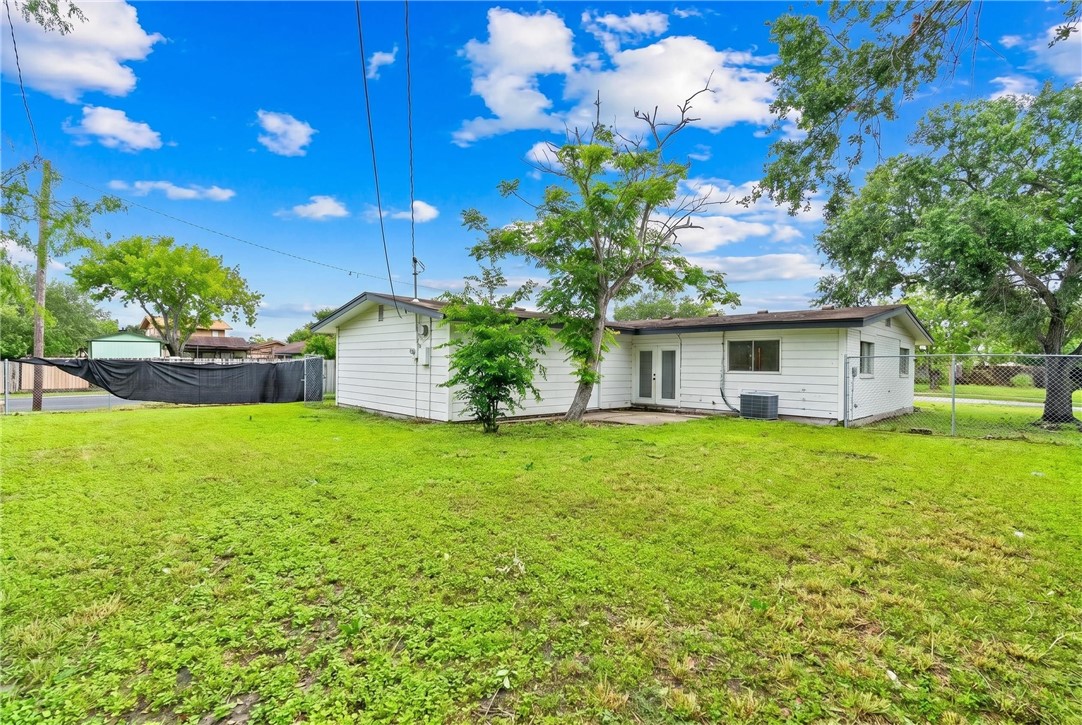 5330 Hitching Post Property Photo 29