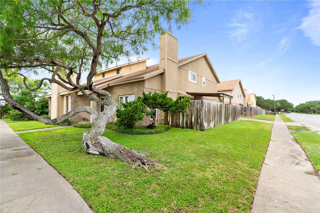 7141 Premont Dr 3 Property Photo 3