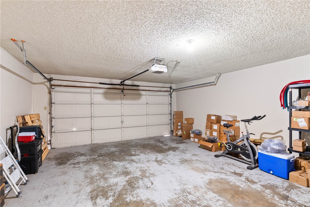 7141 Premont Dr 3 Property Photo 20