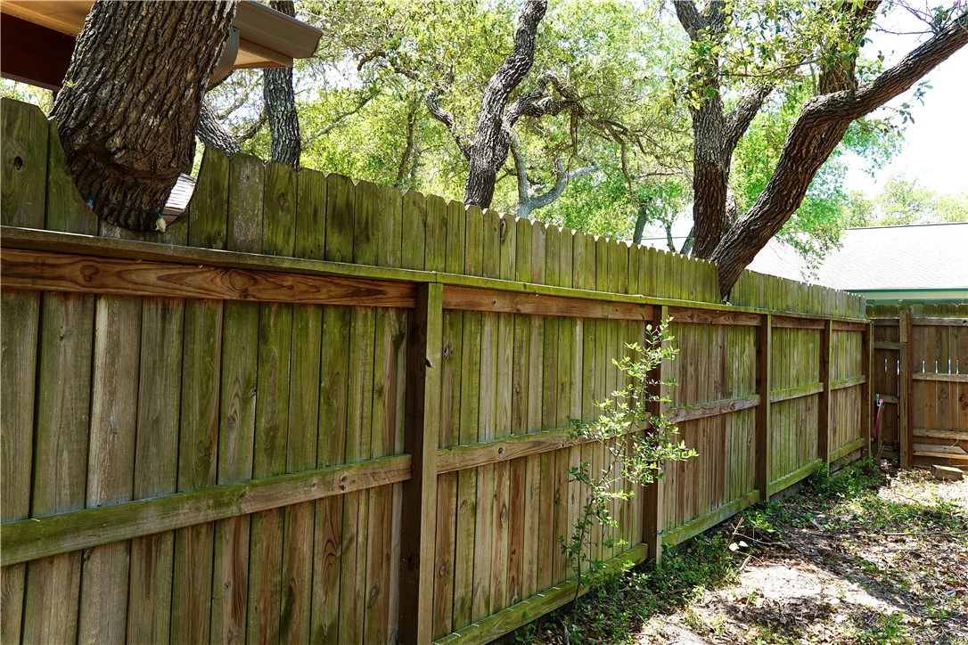 1121 Egret Property Photo 18