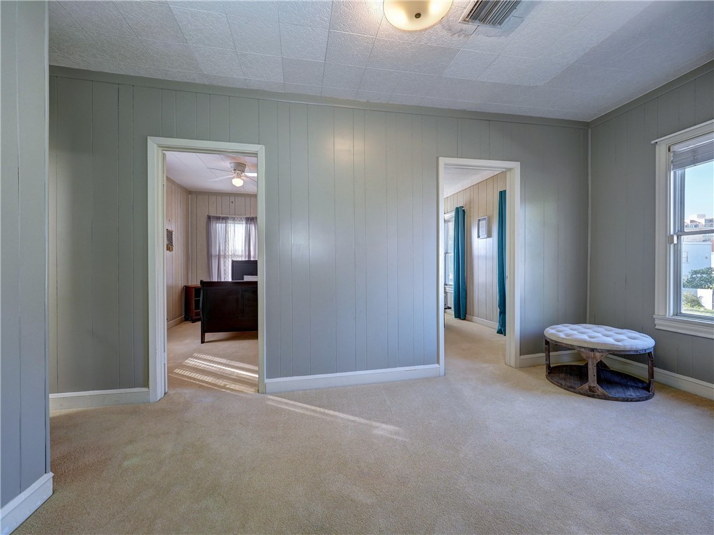 1739 2nd St Property Photo 14