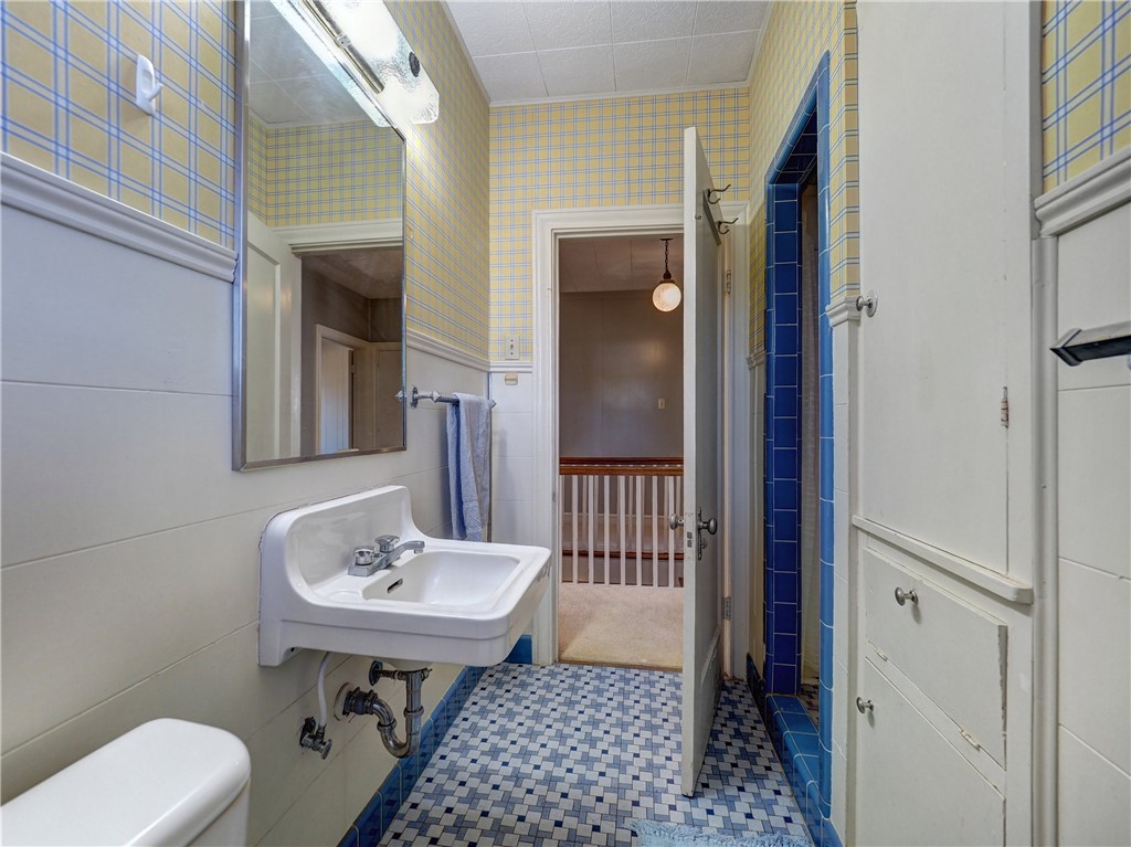 1739 2nd St Property Photo 19