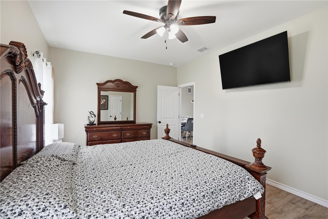 2986 Mayfield Property Photo 20