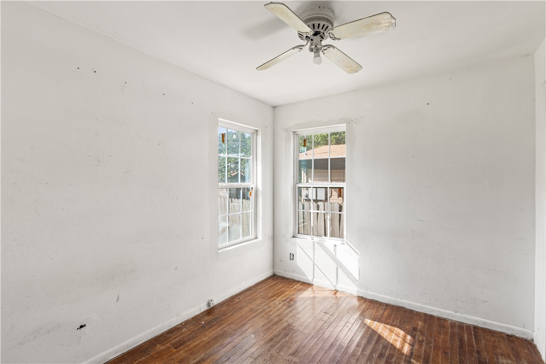 4310 Fir St Property Photo 14