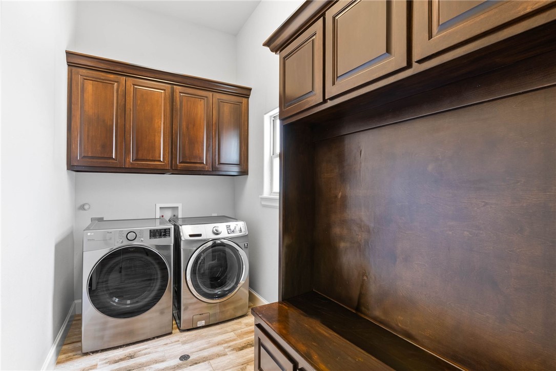 14702 Aquarius St Property Photo 23