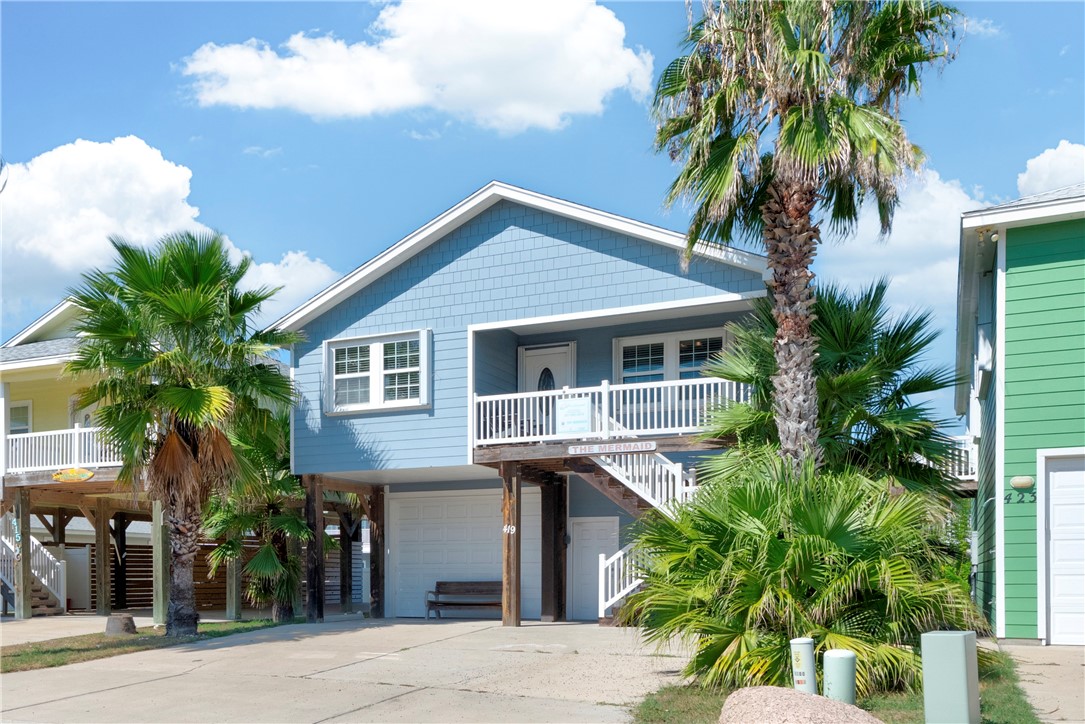 419 Spencers Landing Property Photo 1