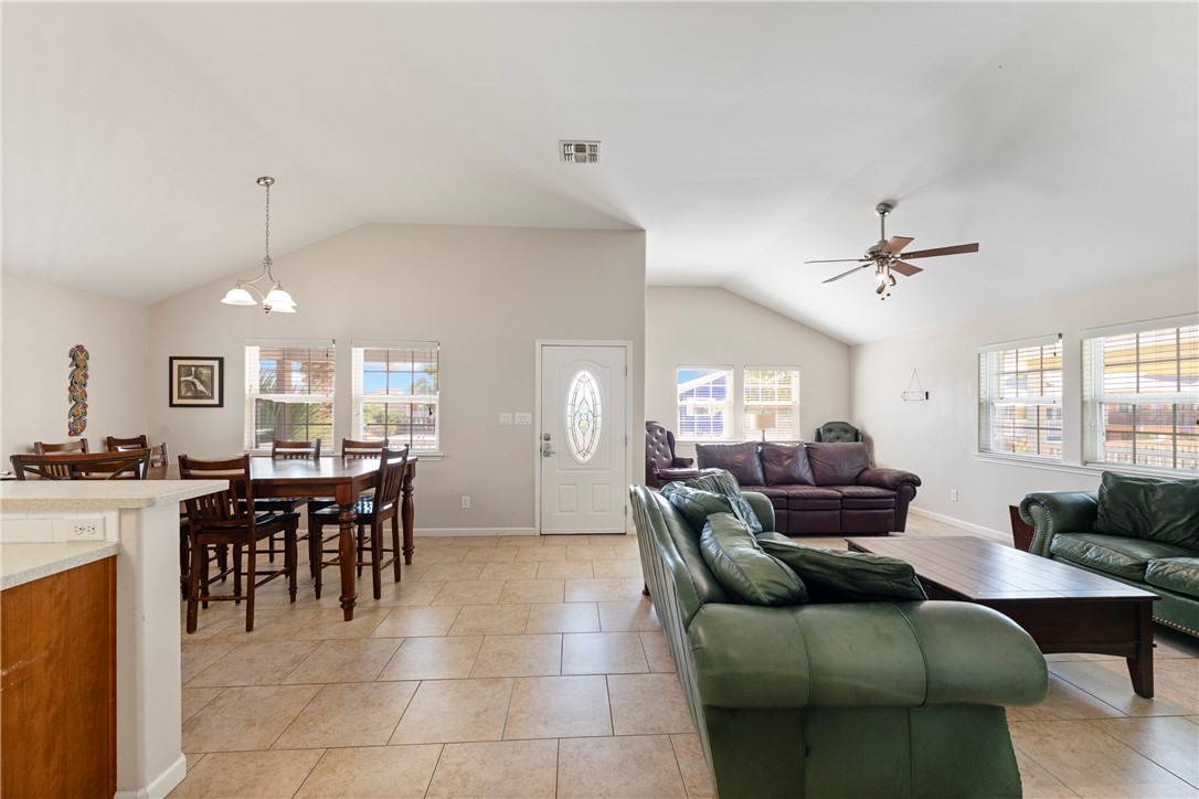 419 Spencers Landing Property Photo 11