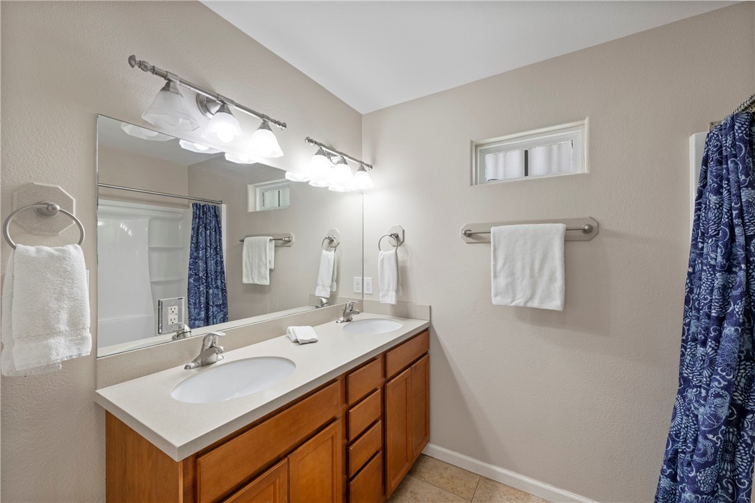 419 Spencers Landing Property Photo 17