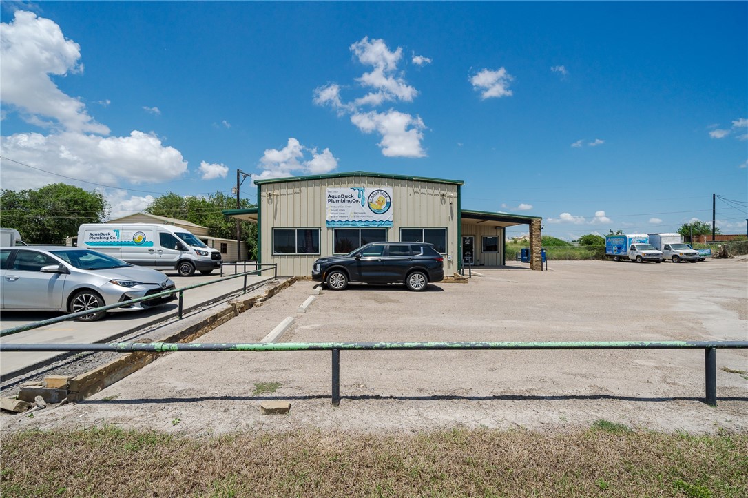 341 Highway 35 Property Photo 6