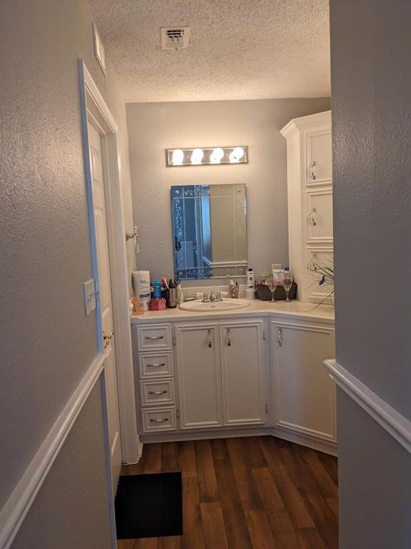 5138 Cavendish Dr Property Photo 26