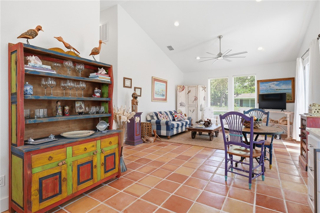 1029 Lady Claire St Property Photo 33