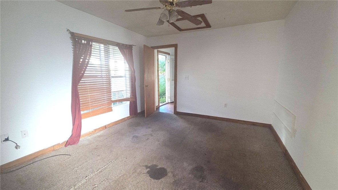 502 E Santa Gertrudis St Property Photo 2