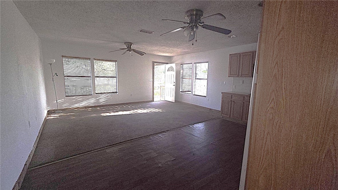 502 E Santa Gertrudis St Property Photo 9