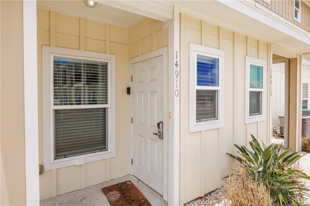 14910 Packery View Property Photo 1