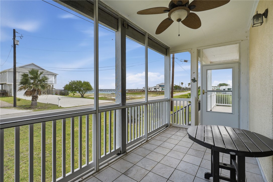 101 Copano Pkwy Property Photo 17