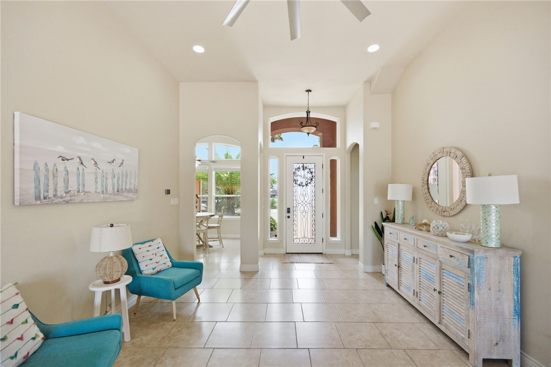 13838 Captain Kidd Dr Property Photo 2