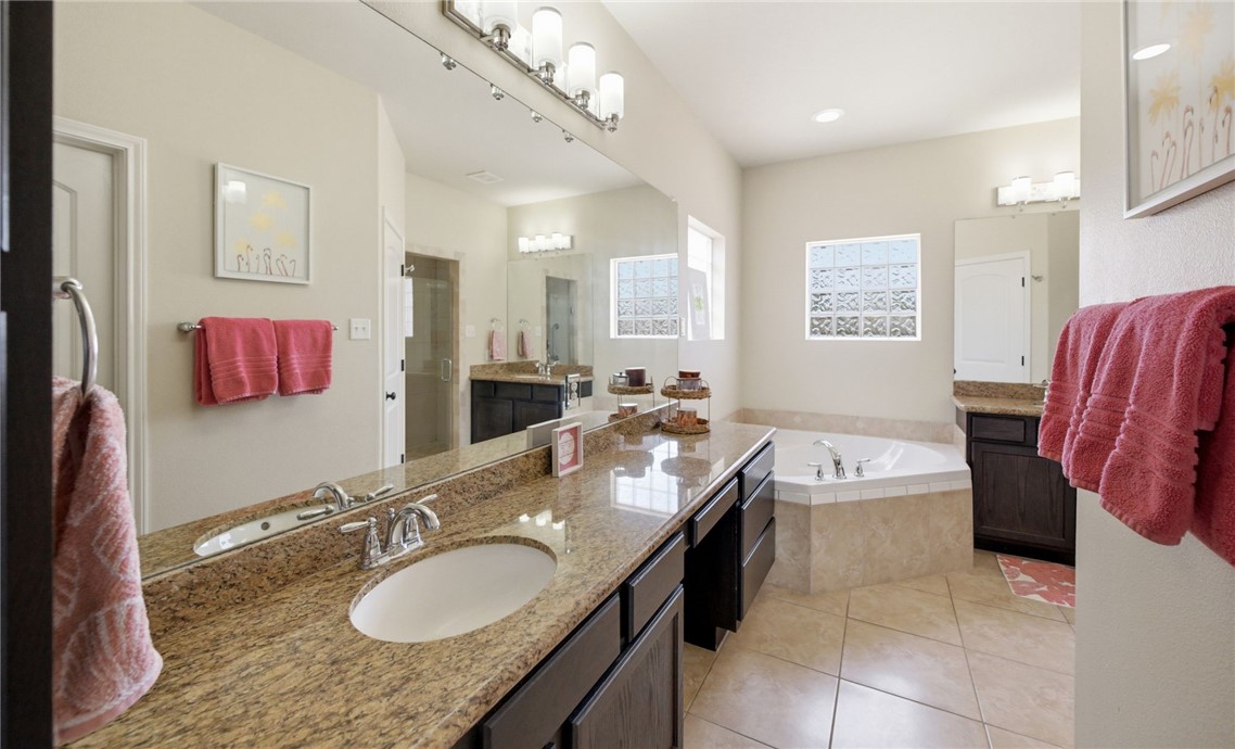 13838 Captain Kidd Dr Property Photo 11
