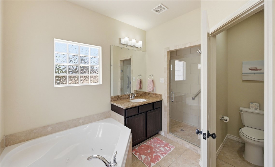 13838 Captain Kidd Dr Property Photo 12