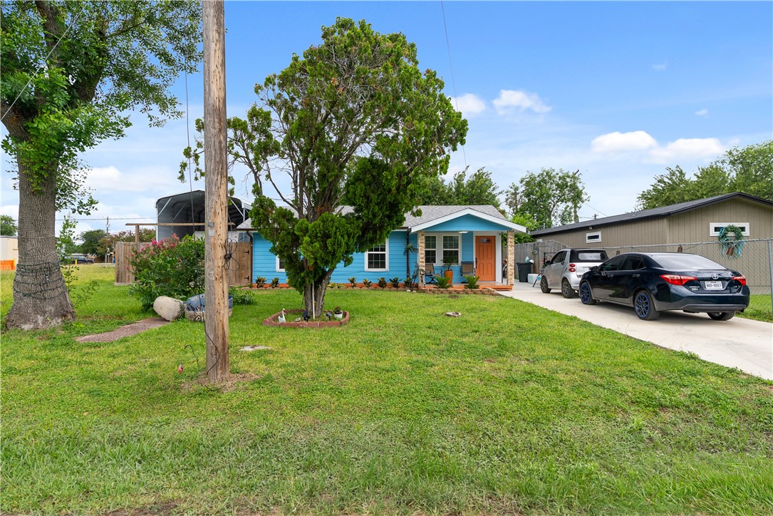 2774 Dallas Ave Property Photo 2