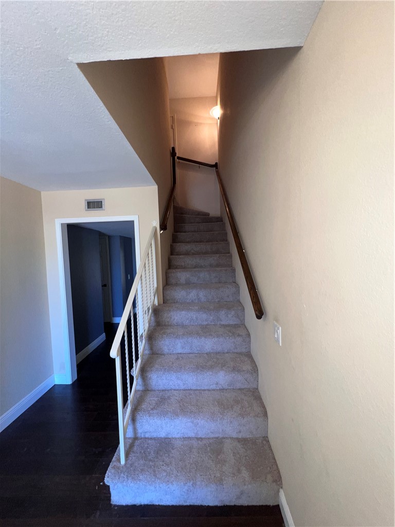 16 Rock Creek Dr Property Photo 13