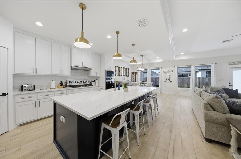 4013 Fold Lane Property Photo 9